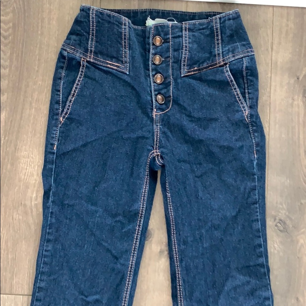 Bell bottom high waisted jeans! size 24.